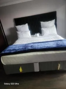 Silent corner guest house - Farmall