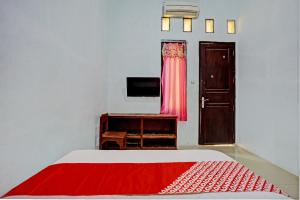 OYO Life 93036 Eddy Homestay Syariah