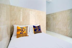 SPOT ON 93035 Karmans Sari Homestay Syariah