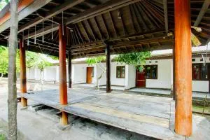 OYO 93002 Kost Gayus - Lembuak