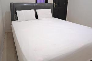 Hotel O Kost Putih Syariah