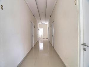 OYO Life 92707 D-akomiba Residence