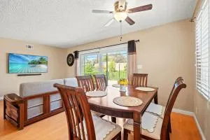 Modern 4B Retreat with Cozy Decor - Монклер