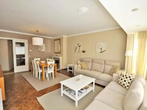Apartment in Knokke near Albertstrand Beach