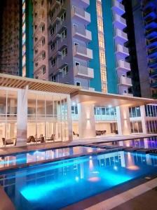 Serendipity Staycations