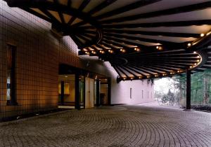 KARUIZAWA KLUB SZTUKI