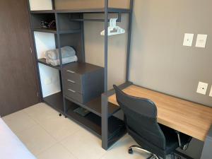 Flat 2006 at Heron Marinho