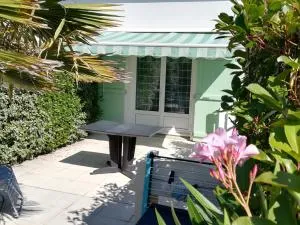 Charmante maisonnette avec piscine commune proche plage - FR-1-194-84 - La Faute-sur-Mer