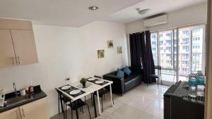 MNM Place - Sea Residence 1B