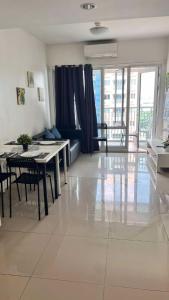 MNM Place - Sea Residence 1B