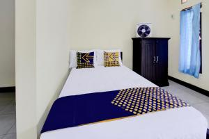 OYO Life 93155 Wisma Sarah