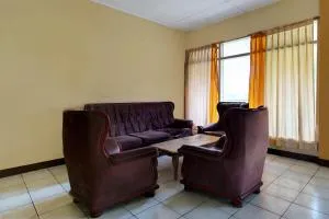 OYO 93229 P3 Guest House - Sumedang