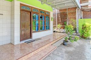 Hotel O Sengon Kostel Syariah