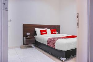 Hotel O Pioneer Pasar Baru