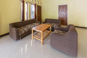 OYO Life 93409 Anugrah House