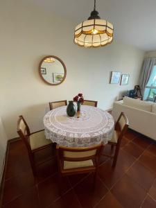 Vista Incrível pro Mar, Serviço de Praia Exclusivo, Wifi e Garagem Privativa