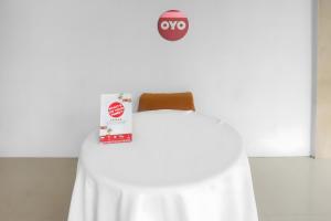 OYO 93440 Warde Hotel Near Sae Restaurant