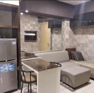 Sweet Home 2 Bedroom Apartment - Surabaia