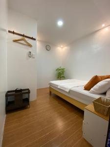 Sakura Transient House Angeles