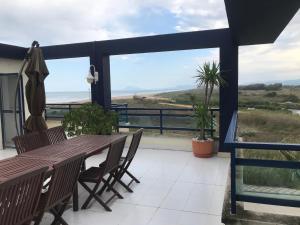 Ático 1ª línea con salida a playa