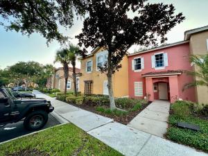 Grand Emerald 3BR Condo Resort near Disney Parks