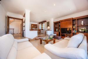 Villa Copinya Blanca