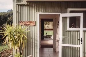 Paradise Valley Lodge The Country Room - Tarukenga