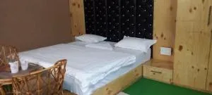 Jungle Resort - Pīlībhīt