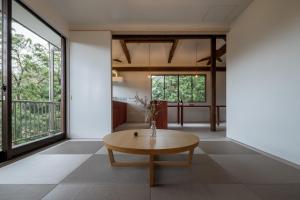 Private Villa 3 minutes from bus stop - in the meantime