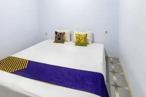 SPOT ON 93511 Rinjana Homestay - 丹戎