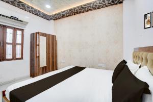 Hotel O Paras Palace