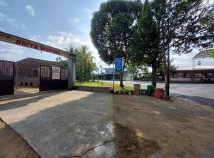 OYO Life 93525 Griya Wafira Trenggalek Syariah