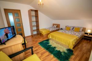 Casuta cu zorele 2 Mai