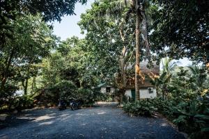 Leela Garden Resort Bubble house