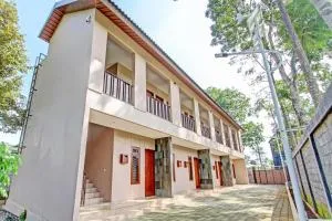 OYO Life 93497 Griya Kost Rr - 沙拉迪加