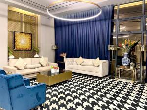 Modern Cozy Studio with Balcony