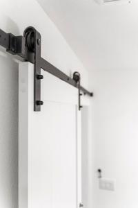 l NEW l Fully Remodeled 3BR 2BTH l 1 Min to Veterans Memorial Park