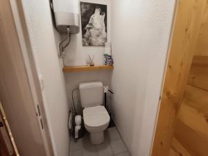Appartements Residence Ferme D'augustin - Batiment I - Studio pour 4/5 personnes - Skis aux pieds MAE-8754 : photos des chambres