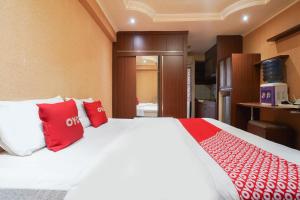 OYO 93545 Gateway Cicadas Apartment By Barbie Homestay