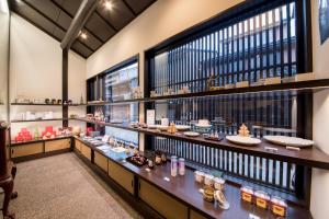 金沢 Maki No Oto Kanazawa 4つ星 宿泊施設 ロビー