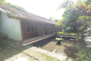 Hotel O Dannis Homestay Near Musholla Al Istiqomah Terawangan