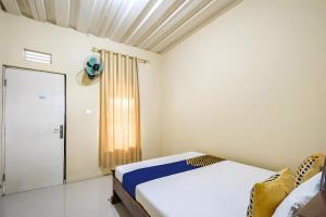 Hotel O Kencana Homestay Syariah Near Masjid AL-BAROKAH Kanyuran