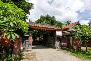 OYO 93617 Hotel Lanang - Lembuak