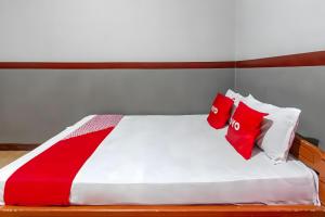OYO 93617 Hotel Lanang