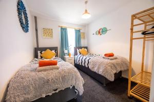 Chic and Cozy, 3 Min from Kingsholm, Parking Incl