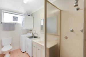 Lakeside Apartments 2