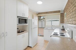 Lakeside Apartments 2