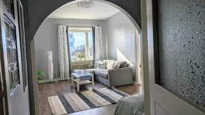 Vöyrinkadun Viihtyisä - Free WiFi and Parking - Alskat