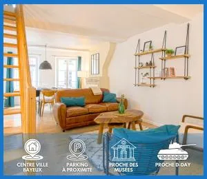 Freedom Grand Triplex lumineux décoration contemporaine - PLEIN CENTRE HISTORIQUE BAYEUX - PARKING GRATUIT A PROXIMITE PROCHE COMMERCES RESTAURANTS - PLAGES DU DEBARQUEMENT - Bayeux