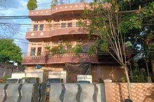 Hotel O Rafira Losmen NearYani Heahlerr